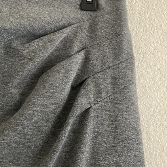 New York & Company Women Charcoal Stretch Pencil Skirt Size 10 Contemporary - Picture 3 of 11